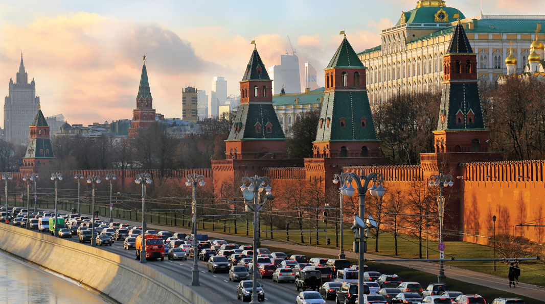 BUMPER TO BUMPER: A traffic jam on the Kremlin embankment in Moscow. Due to the pandemic, the Russia motor insurance segment experienced lower claims, according to a Best’s Market Segment Report.